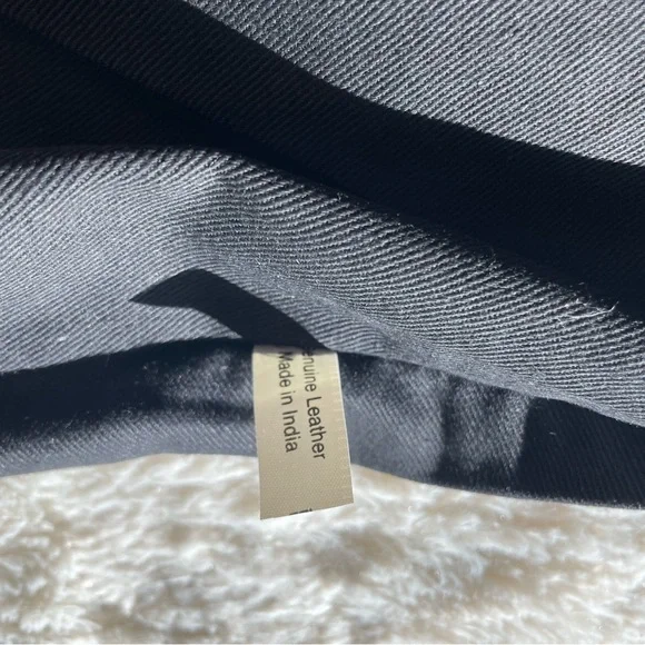 GENUINE COWHIDE LEATHER BACKPACK - Picture 9 of 12